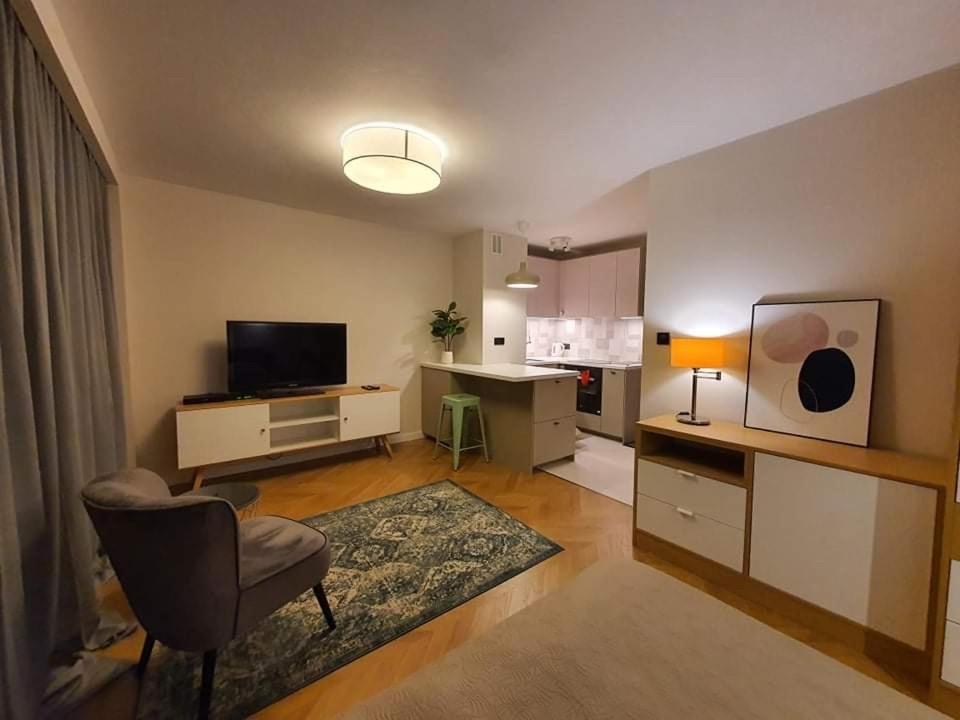 Mlociny Metro Apartment 3 وارسو المظهر الخارجي الصورة