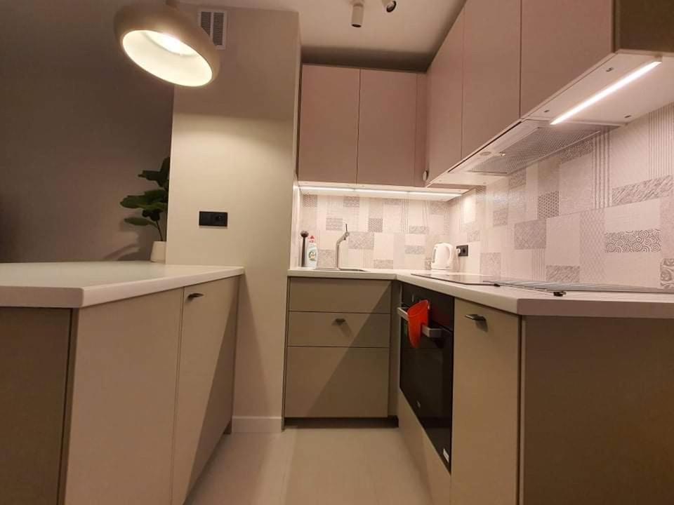 Mlociny Metro Apartment 3 وارسو المظهر الخارجي الصورة